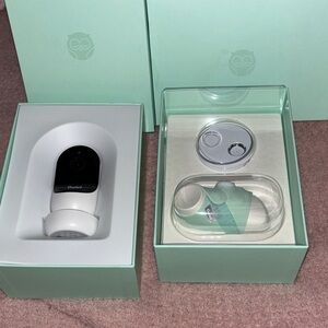 Owlet Smart Baby Monitor and Dream Sock Gen 2 - Mint